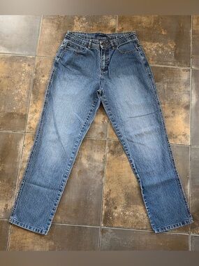 Bill Blass Stretch Jeans 30W x 29L